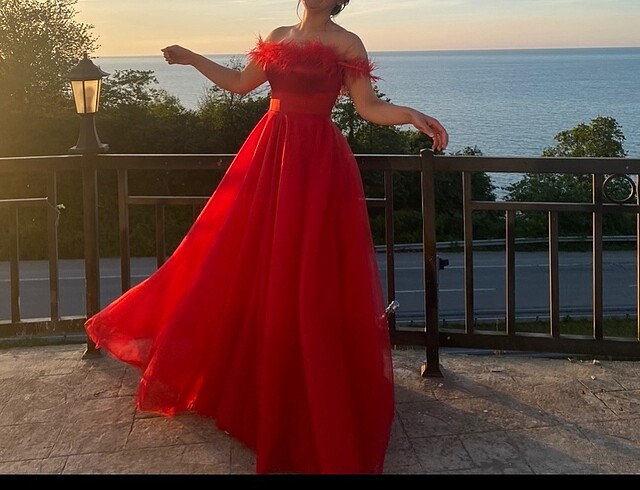Alfabeta #kına #kırmızıelbise #olegcassini #alfabeta