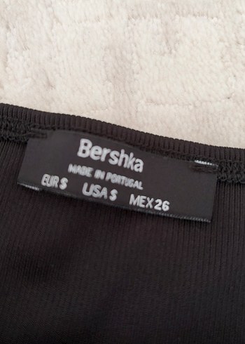 Bershka crop - Görsel 2