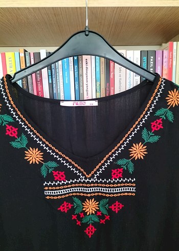 H&M Nakışlı Bohem Hamile Bluzu Püsküllü