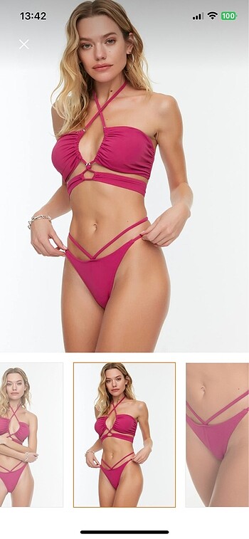 Fuşya bikini altı