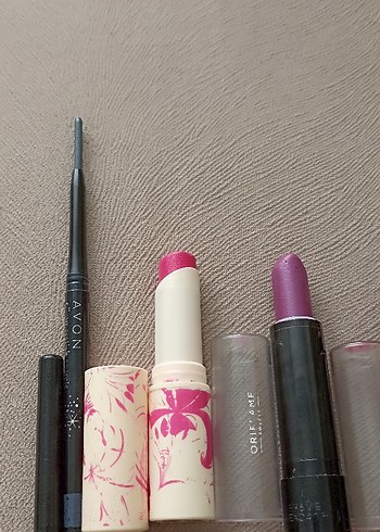Avon AVON EYELİNER-ORİFLAME RUJ