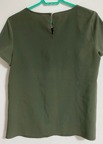 Kısa Kollu Haki Kadın Bluz - Görsel 2