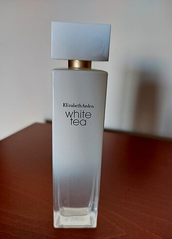Elizabeth Arden White Tea