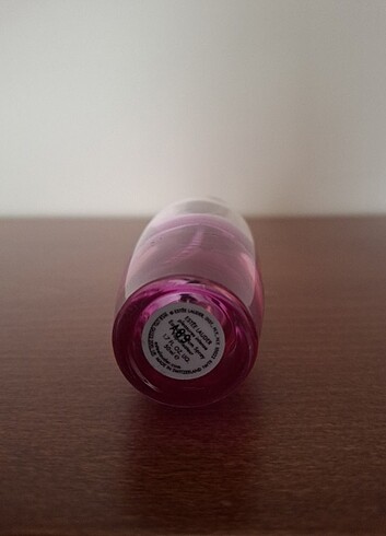 Beden Estee Lauder Pleasures Intense