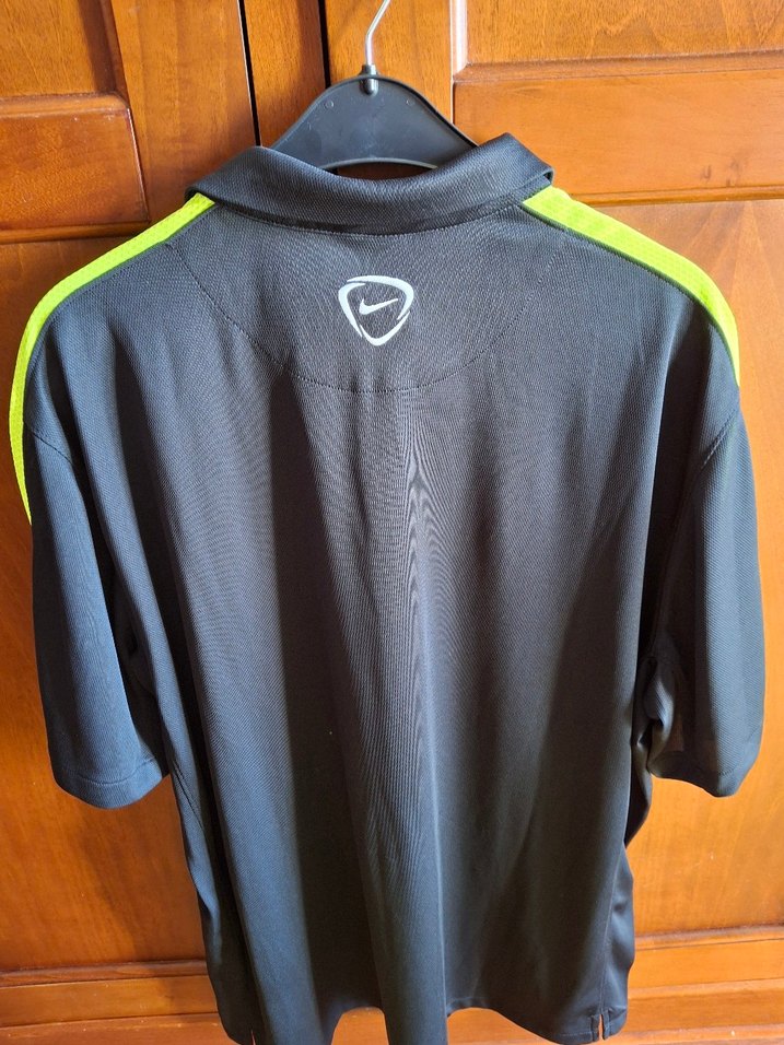 Gri drifit kumas spor Nike Erkek Kısa Kollu Polo Tişört - Görsel 2