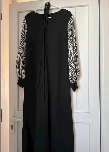 Zebra Desenli Siyah Uzun Kollu Uzun Elbise