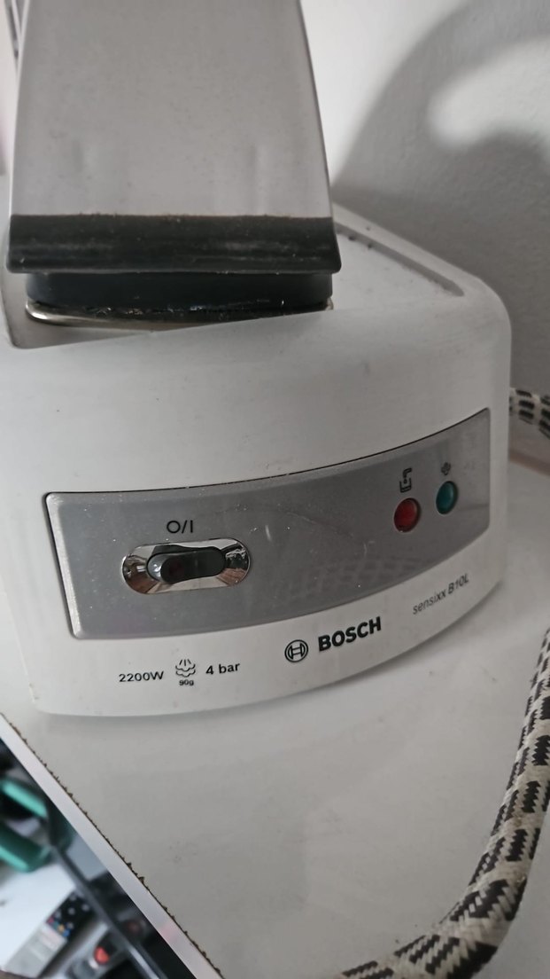 Bosch Sensixx B10L Beyaz Ütü - Görsel 2