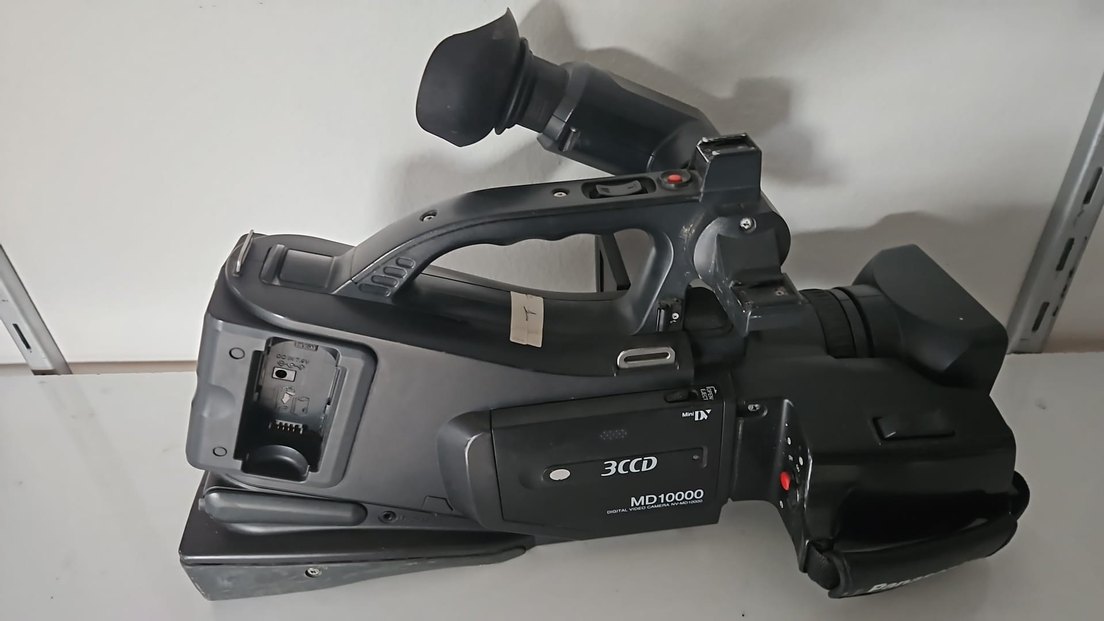 6.1 MP CMOS Siyah HDV Video Kamera - Görsel 2