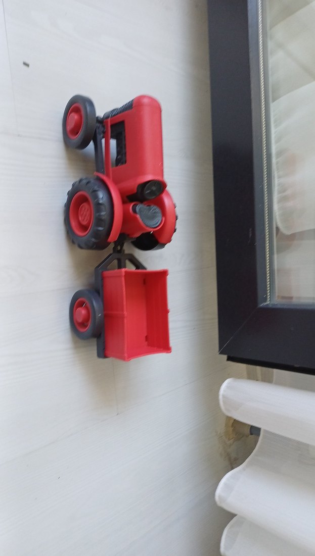 Kırmızı ve Gri Oyuncak Traktör - Görsel 2