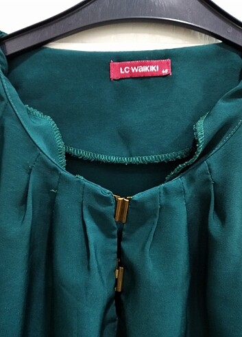 LC Waikiki LCW Koyu Yeşil Parlak Gömlek Bluz