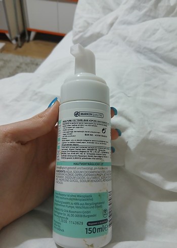 ISANA Pure Yüz Temizleme Köpüğü 150 ml - Görsel 2