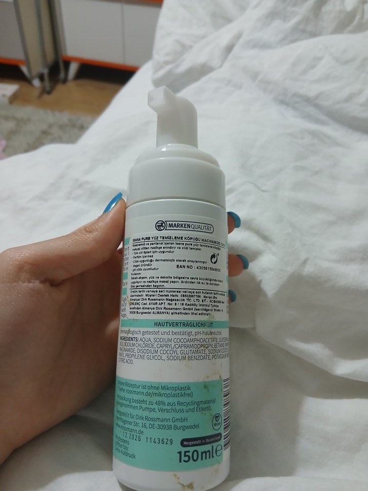 ISANA Pure Yüz Temizleme Köpüğü 150 ml - Görsel 2