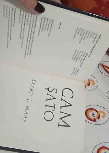 Cam Şato - Sarah J. Maas - Görsel 3