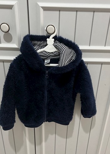 Koyu Mavi Kapüşonlu Erkek Çocuk Kürklü Mont - Görsel 3