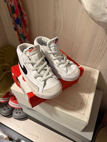 Nike blazer