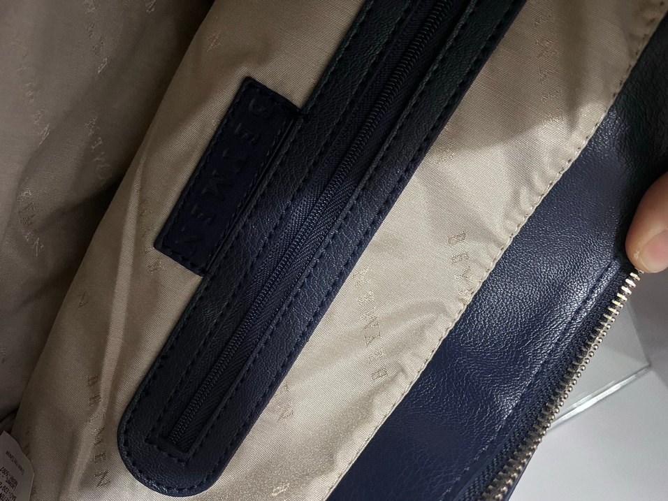 Beymen Lacivert Deri Fermuarlı Kadın Çanta - Görsel 5