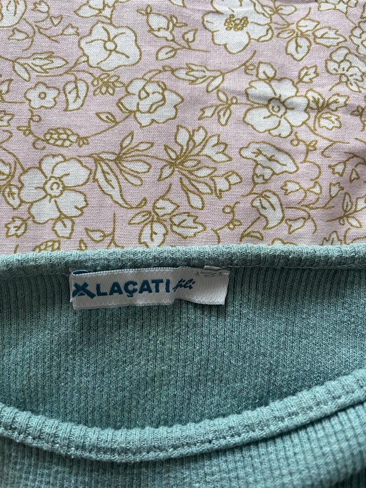 Yeşil Uzun Kollu Kız Bluzu - Görsel 3