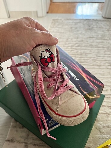 Converse Converse