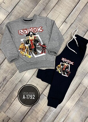 Roblox Eşofman Takım