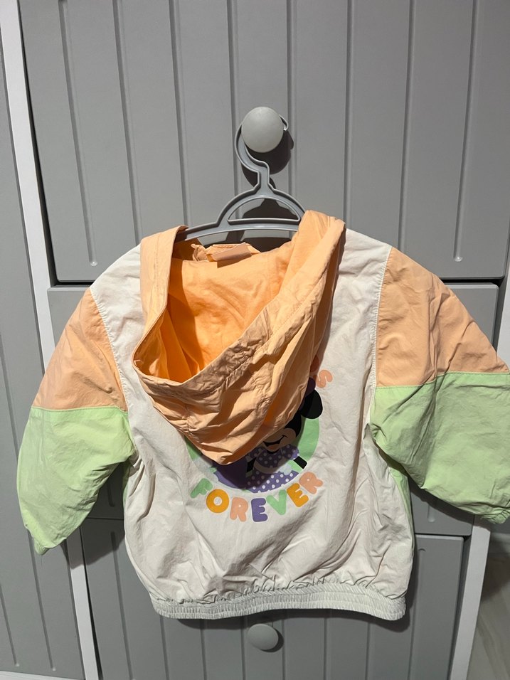 Kız Çocuk Kapüşonlu Renkli Fermuarlı Yağmurluk - Görsel 4