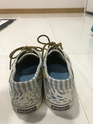 Sperry topsider