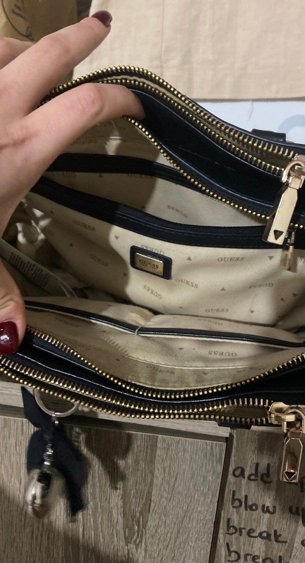 Guess Siyah Deri Tokalı Kadın Çanta - Görsel 3