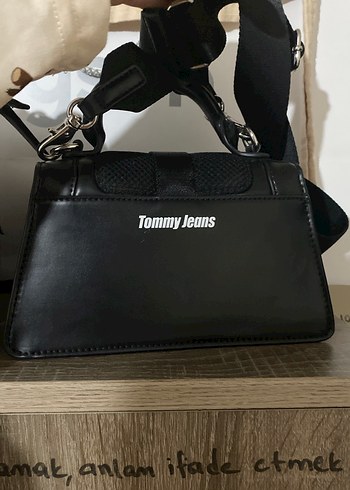 Siyah Deri Tokalı Gotik Kadın Çantası - Görsel 3