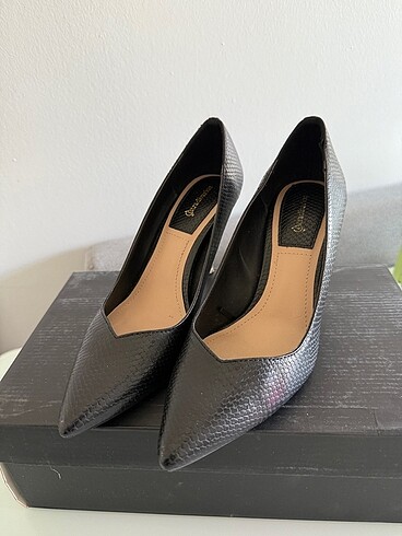 Stradivarius Stiletto