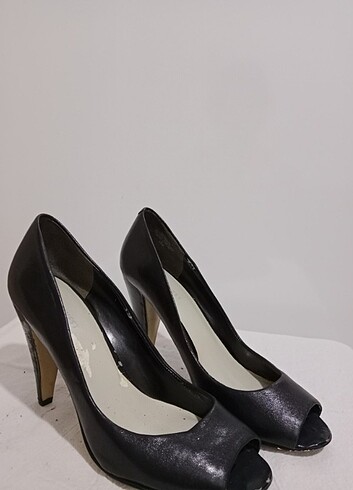 Topuklu ayakkabı siyah deri ninewest 