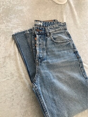 Pull and bear jean