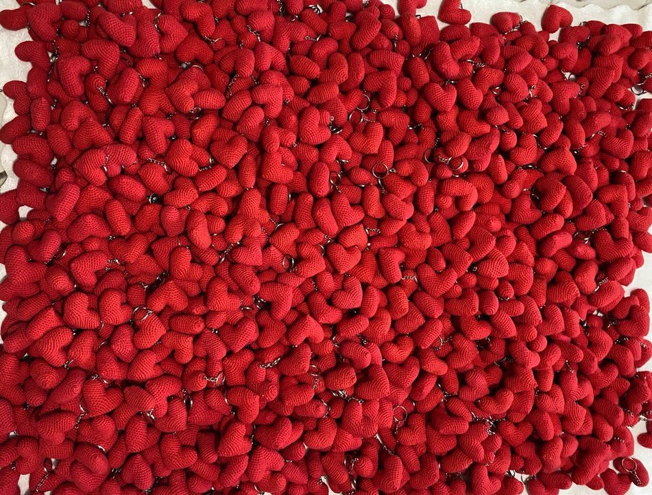 Kırmızı Renkli Kalp Anahtarlık - Görsel 2