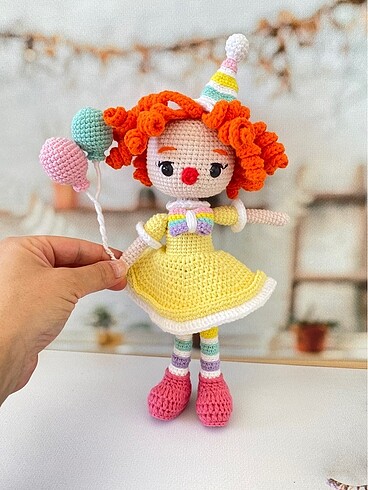 Amigurumi Örgü Palyaço Bebek