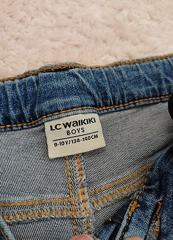 LC Waikiki Erkek çocuk pantolon 