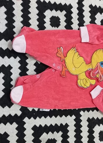 9-12 Ay Beden pembe Renk Kadife tulum