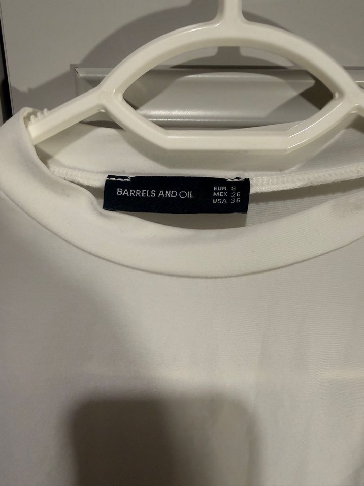 Beyaz Uzun Kollu Kadın Crop Top - Görsel 3