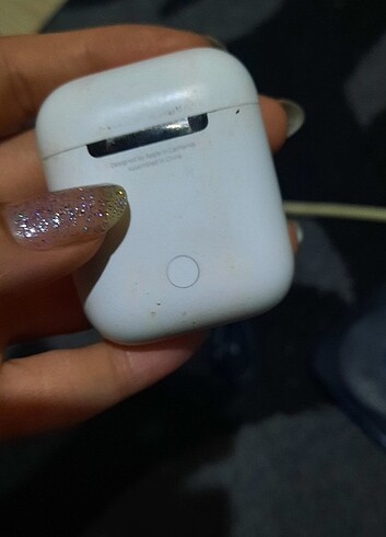 airpods 2 pod