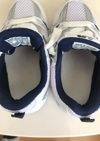 25 Beden New balance çocuk ayakkabı