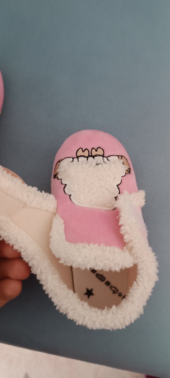 Kız Çocuk Pembe Peluş Kuzu Nakışlı Terlik - Görsel 3