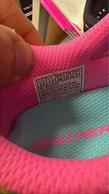 34 Beden pembe Renk Skechers Orjinal