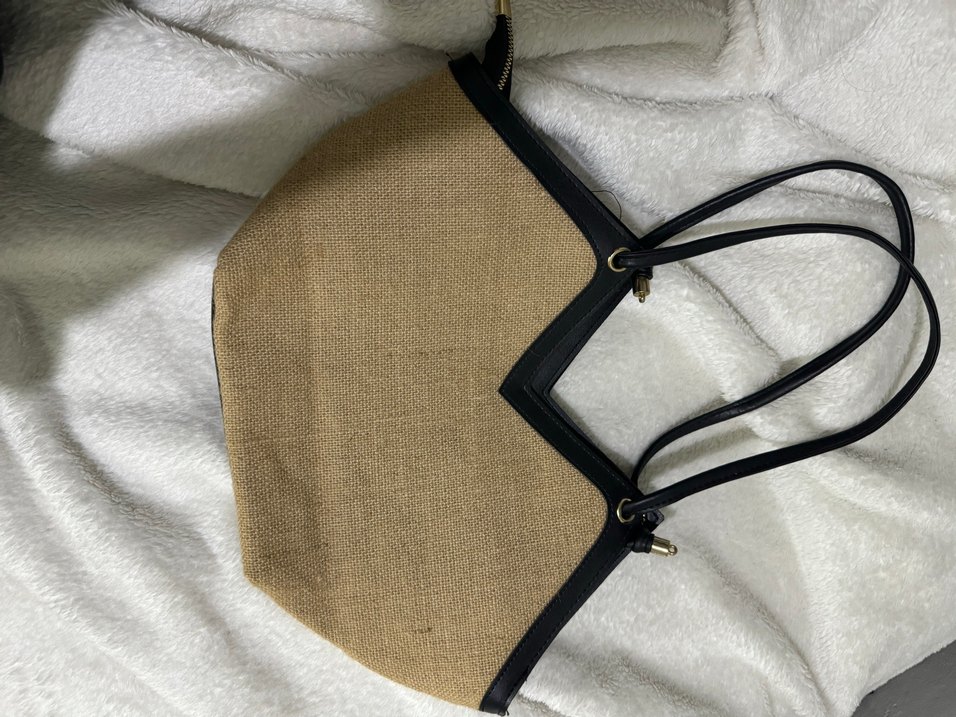 Minimalist Beyaz Deri Pliseli Kadın Çanta - Görsel 4