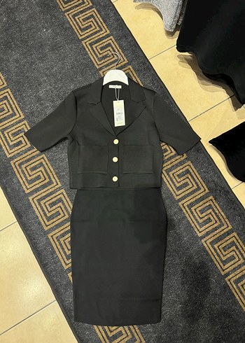 Düğmeli Siyah Mini Kadın Takım - Görsel 5