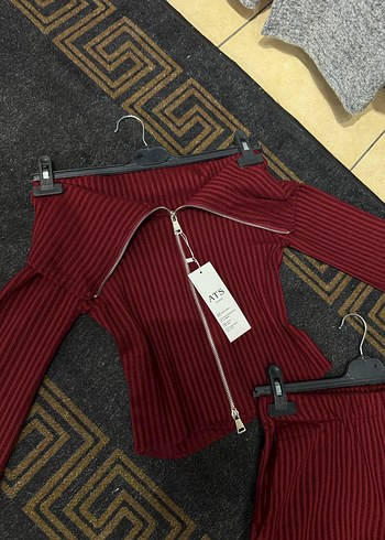 Bordo Fermuarlı Mini Kadın Eşofman Takımı - Görsel 5