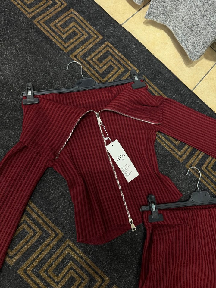 Bordo Fermuarlı Mini Kadın Eşofman Takımı - Görsel 5