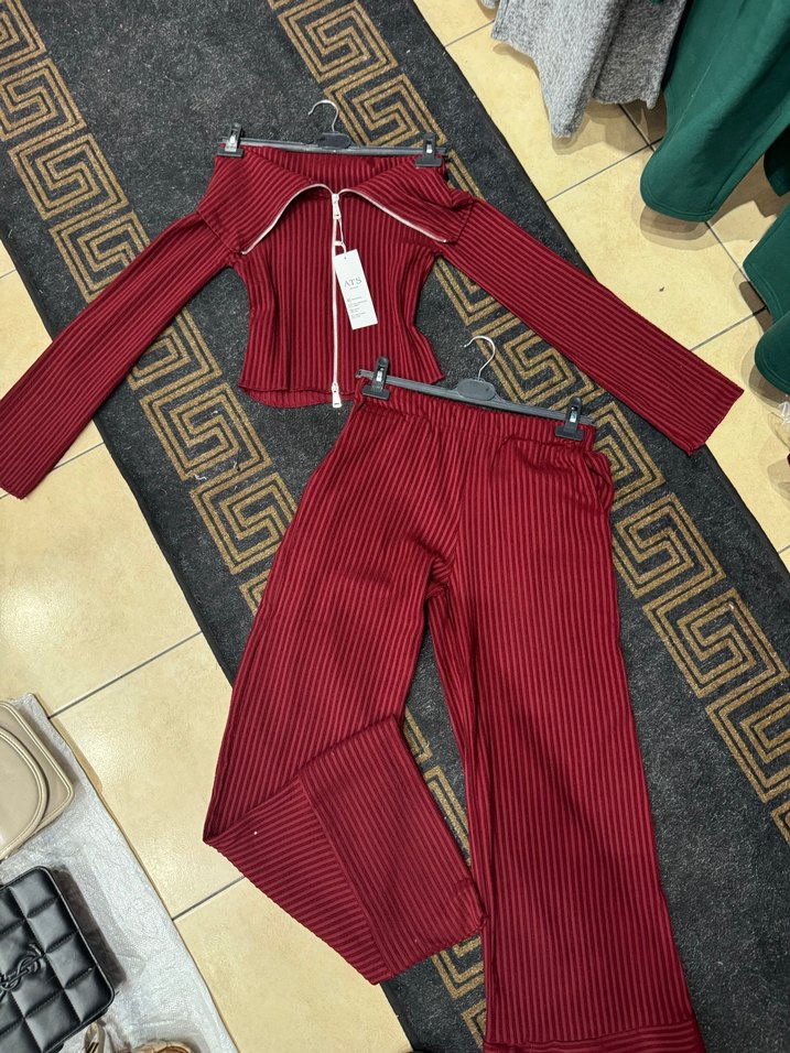 Bordo Fermuarlı Mini Kadın Eşofman Takımı - Görsel 2