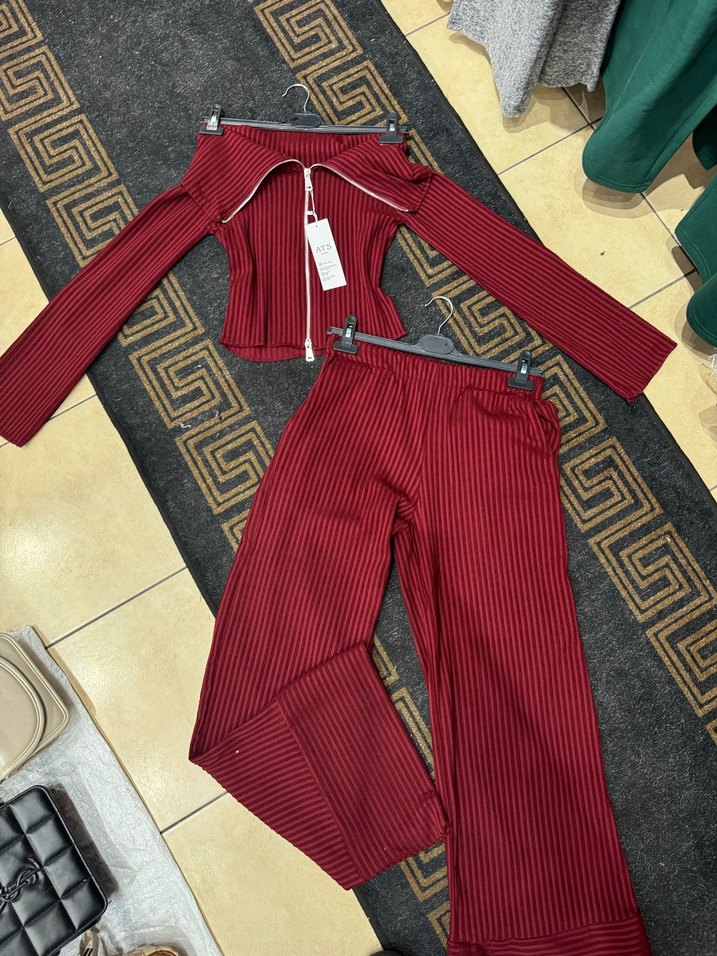 Bordo Fermuarlı Mini Kadın Eşofman Takımı - Görsel 3