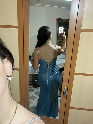 38 Beden Acil Satılık !!!Taşlı ip askılı yırtmaç detaylı abiye