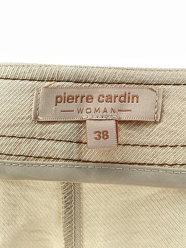 38 Beden ten rengi Renk Pierre Cardin Mini Şort %70 İndirimli.