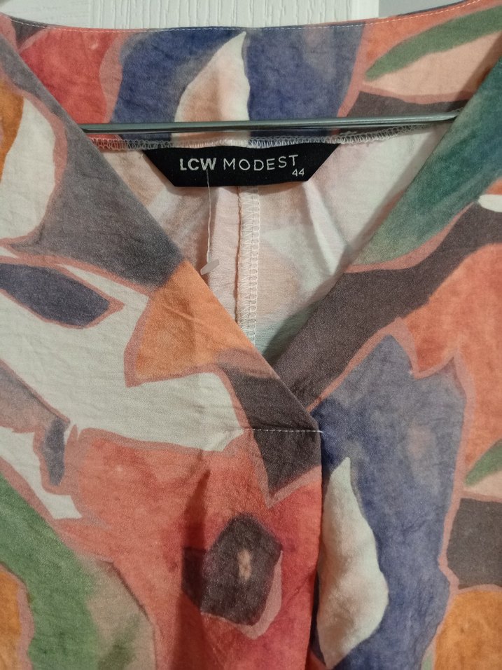 Bohem Tarz Uzun Renkli Batik Elbise - Görsel 3