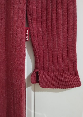 Bordo Uzun Düğmeli Kadın Hırka - Görsel 3