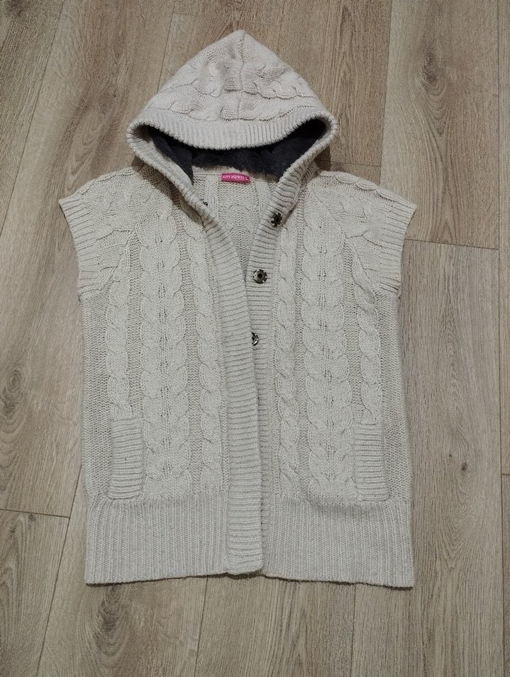 Gri Örgü Kapüşonlu Kadın Süveter - Görsel 2